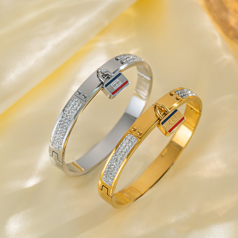 Personalized Fashion Small Lock Letter Titanium Steel Bracelet Fashionable Diamond Bracelet