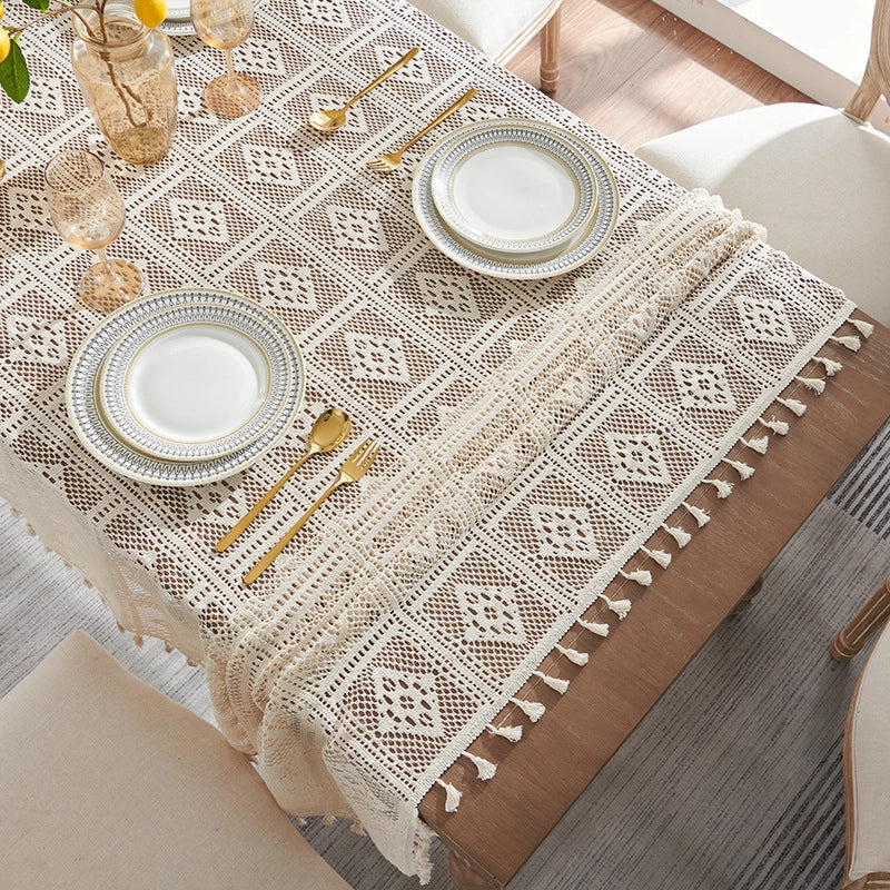 Elegant Plant Lingge Lace Tablecloths