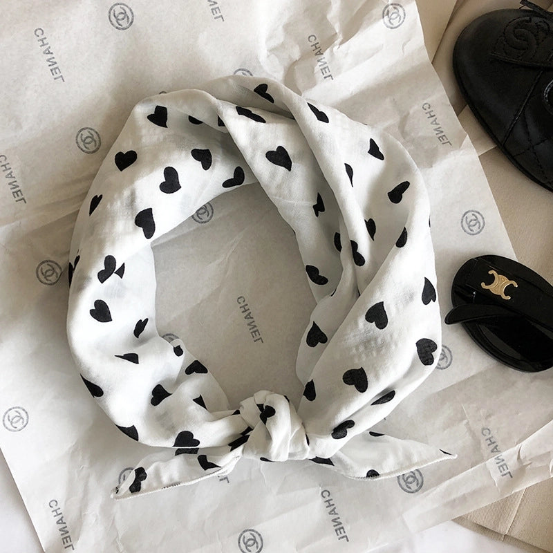 Women's Sweet Heart Shape Cotton Printing Silk Scarf