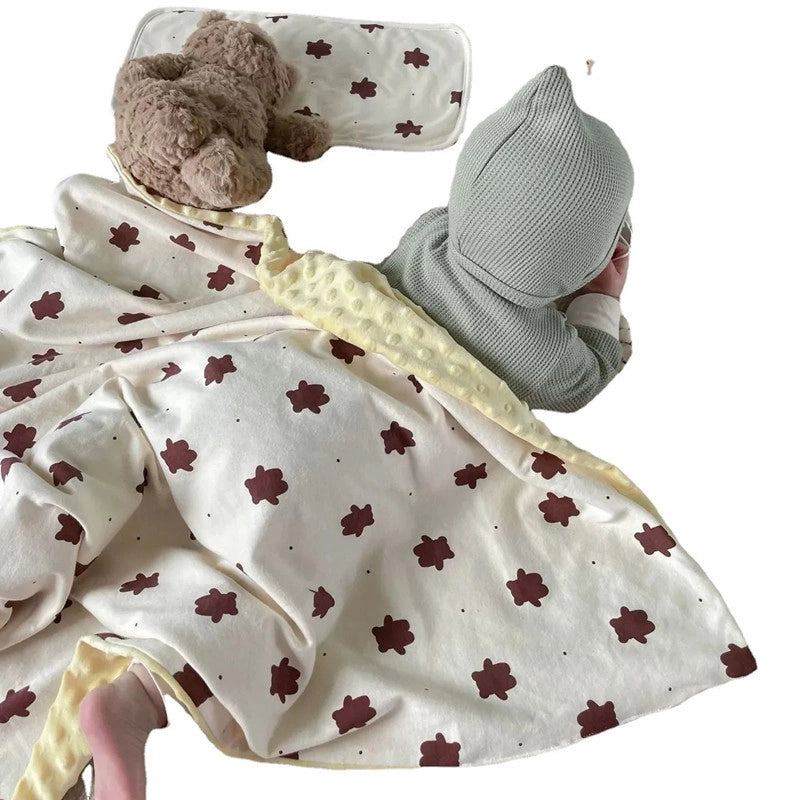 Elegant Bear Cotton Blanket