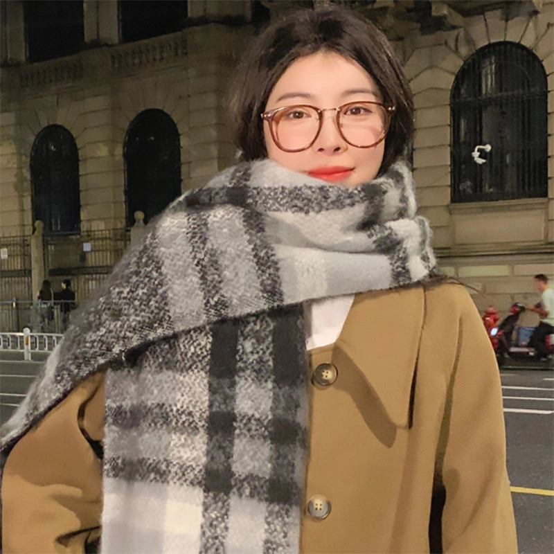 Women's Minimalist Classic Style Color Block Imitation Cashmere Woven Scarf
