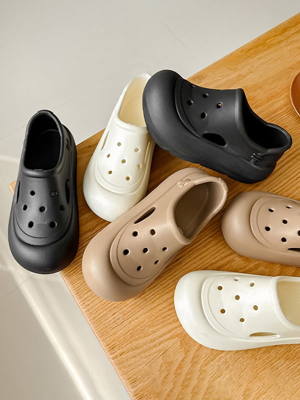 Hollow Round Cut Solid Color Crocs Platform Shoes Sandals