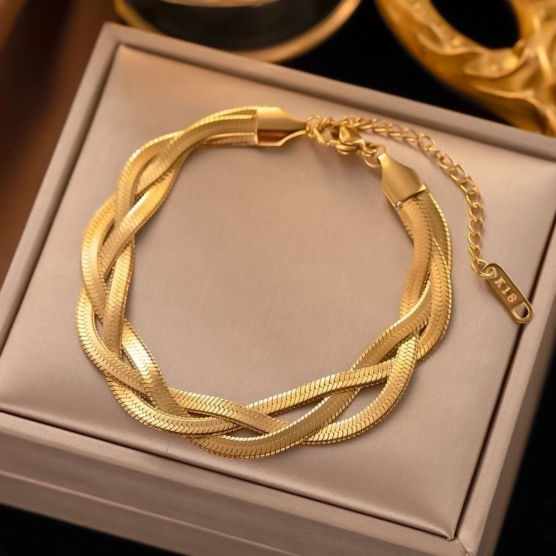Elegant Basic Streetwear Heart Shape Butterfly Titanium Steel Zircon Bracelets In Bulk