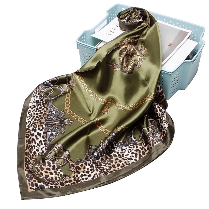 Women's Elegant Leopard Satin Printing Silk Scarves