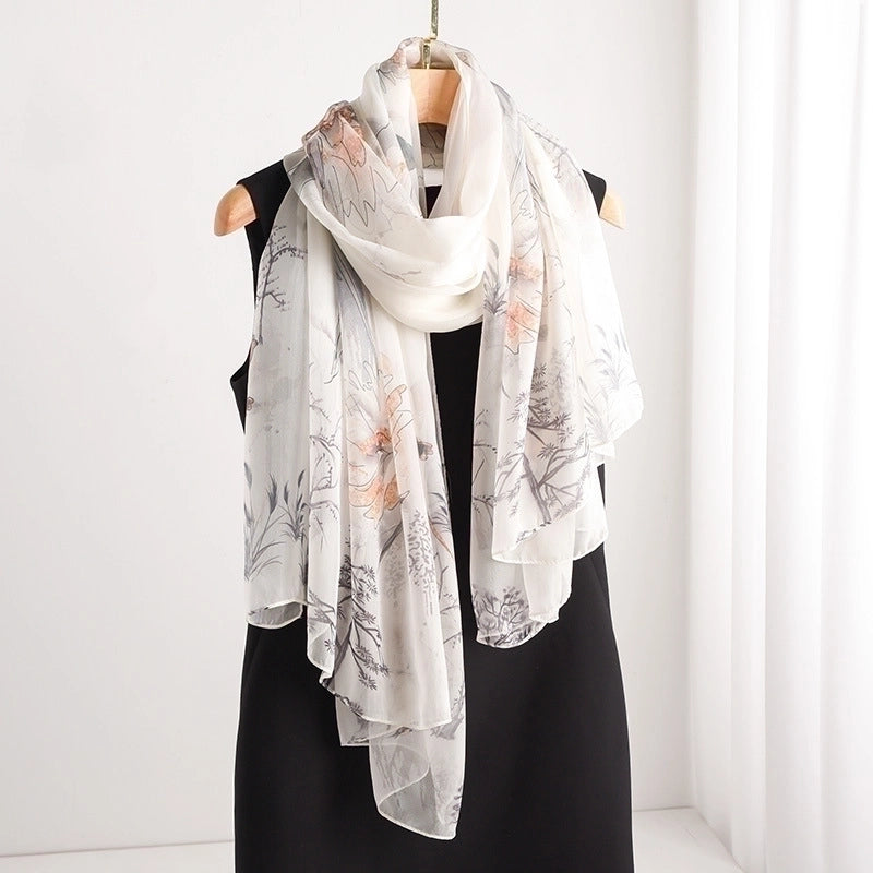 Women's Elegant Geometric Satin Silk Scarf