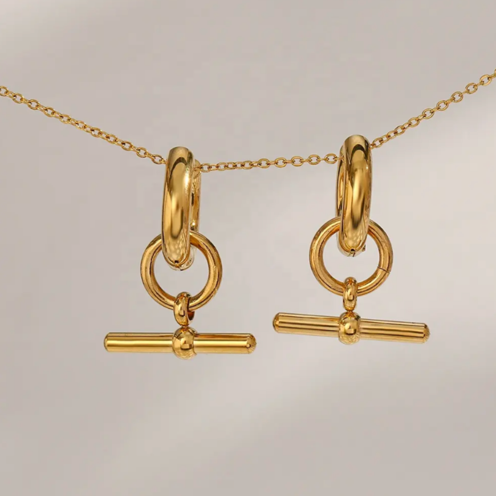 Chunky Tbar hoops - Gold