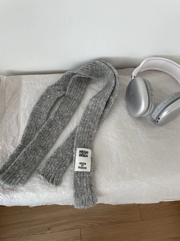 Women's Minimalist Solid Color Acrylic Scarf