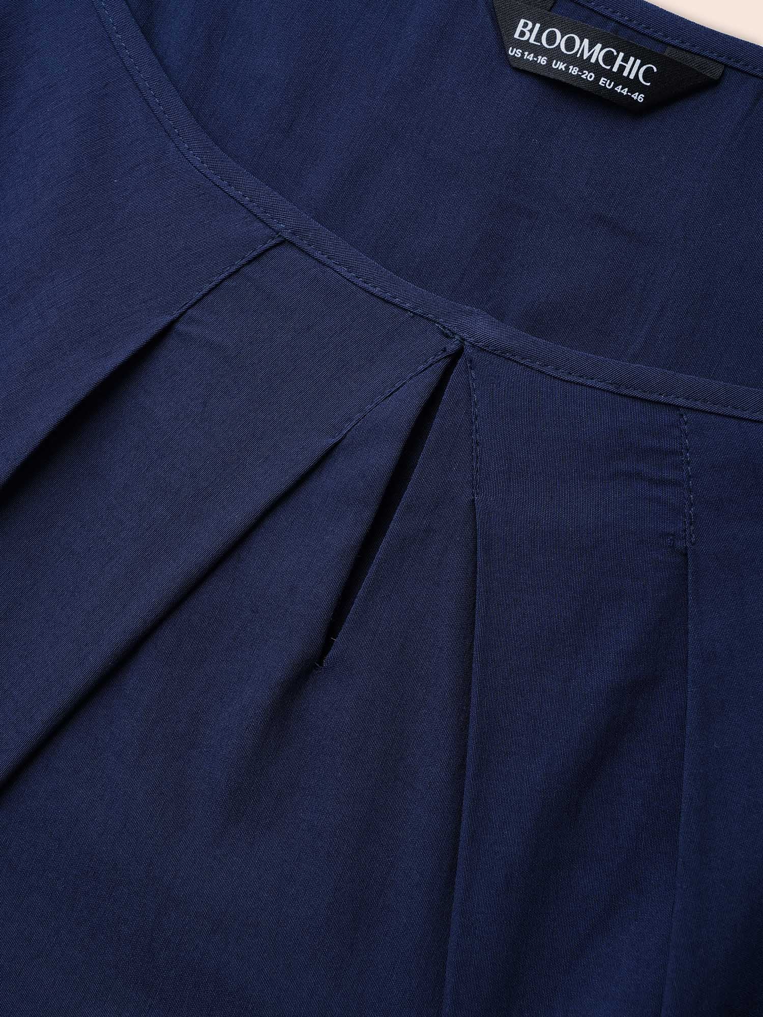 Plain Keyhole Pleated Shirred Dress