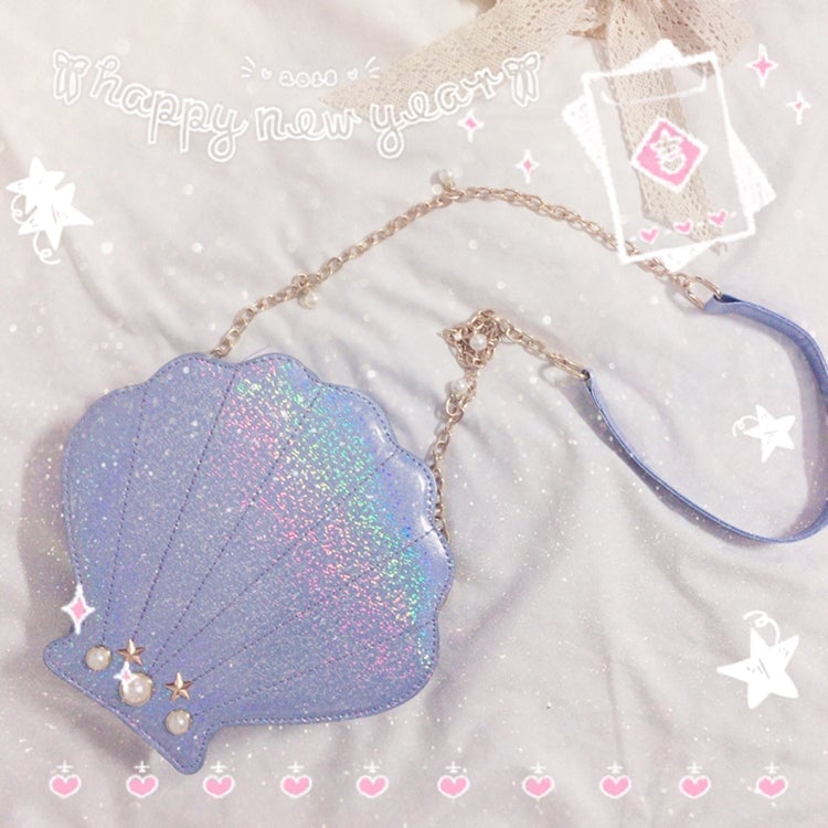 Pearl shell messenger bag