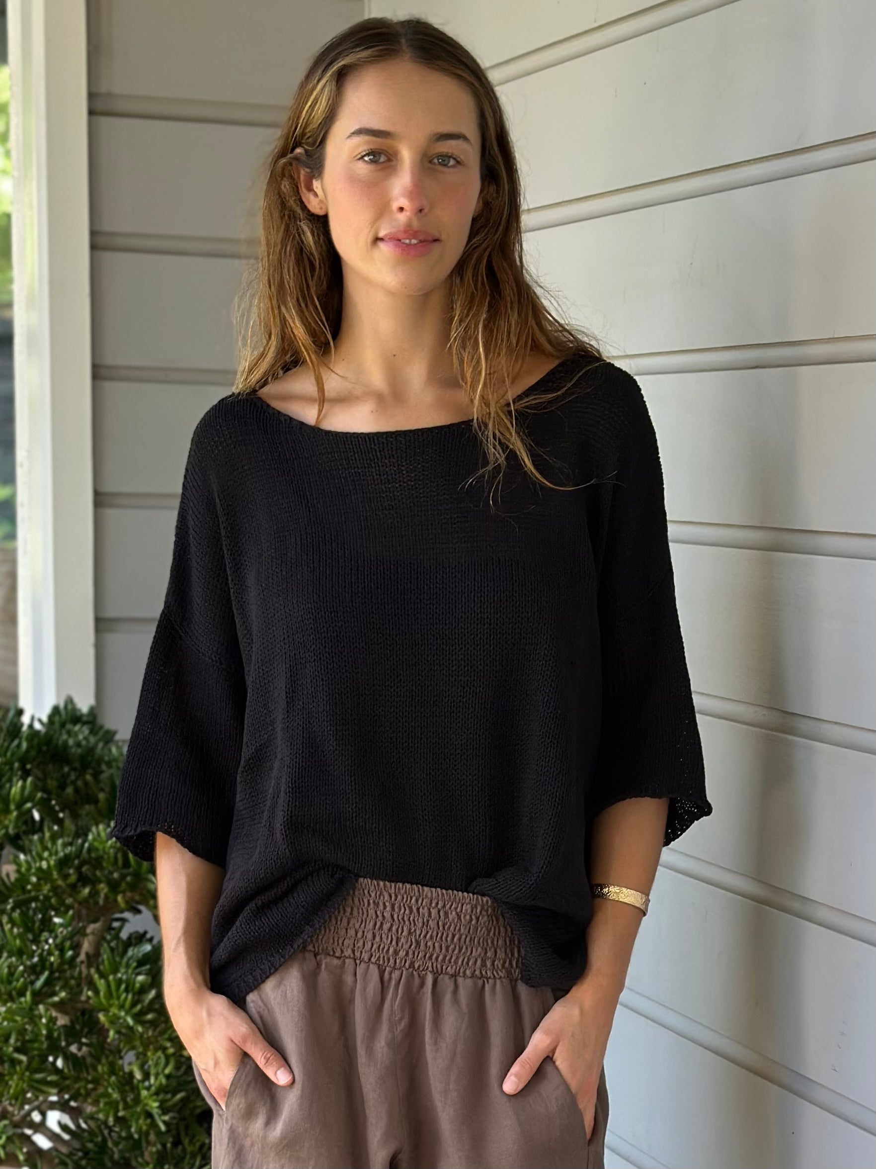 top-black cotton knit