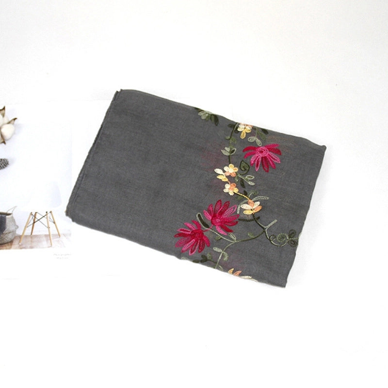 Women's Classic Style Flower Cotton And Linen Embroidery Scarf