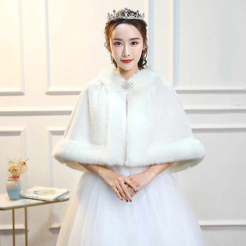 Bridal Wedding Dress Warm Wedding Ceremony Thickened Dress Cheongsam Shawl Autumn And Winter Cape Woolen Shawl Coat For Women