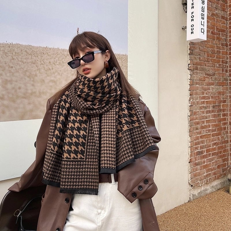 Version Of The Houndstooth Scarf Double-sided New Mid-length Imitation Cashmere Shawl