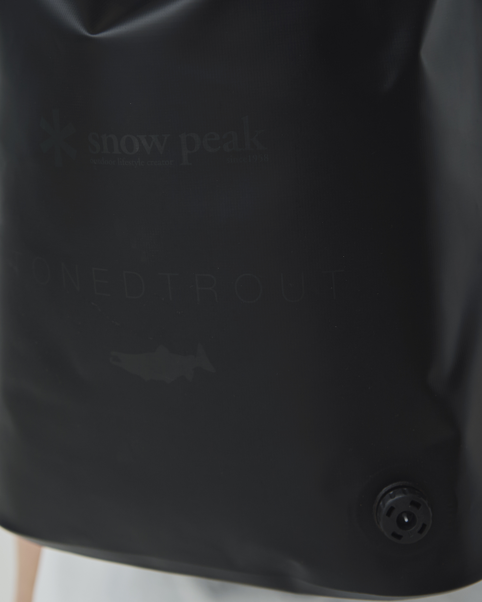 Toned Trout Guide Dry Pack 30L