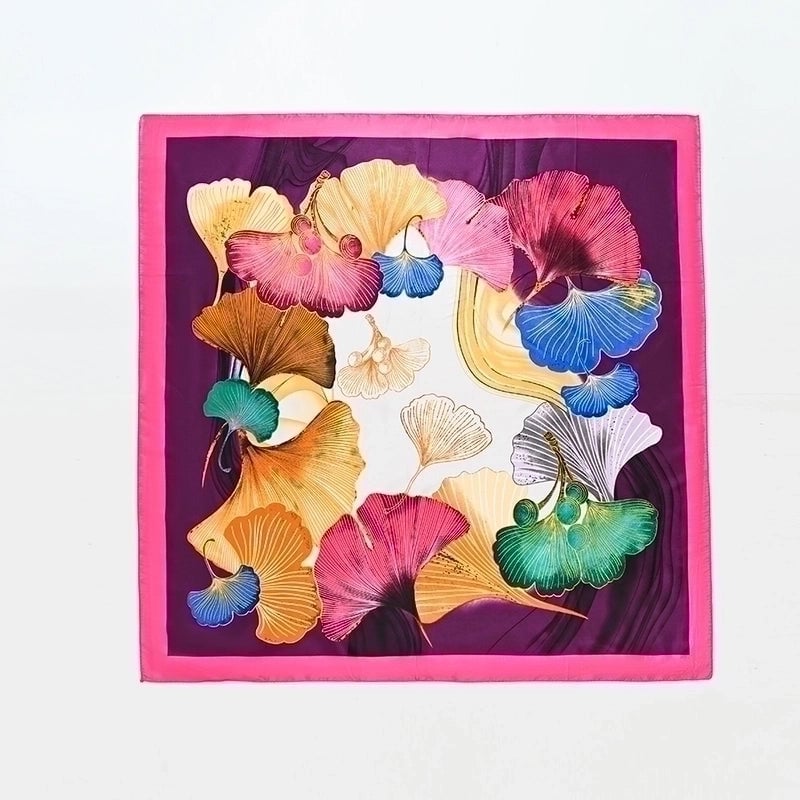 Women's Casual Ginkgo Leaf Satin Printing And Dyeing Printing Silk Scarf