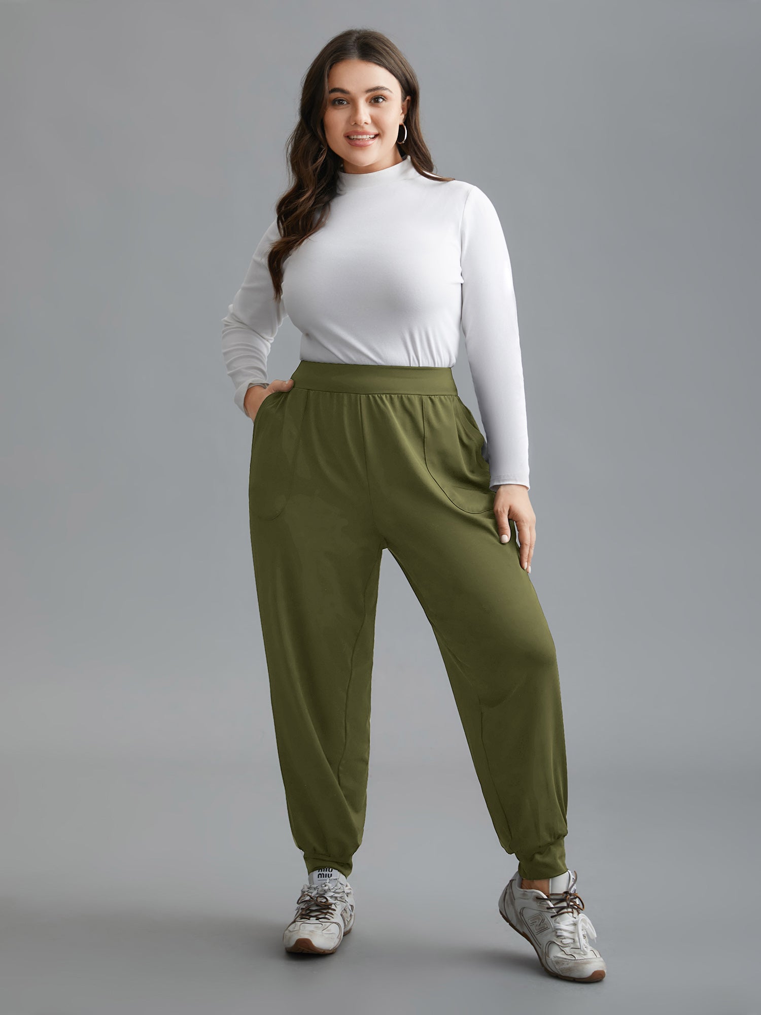 Elastic Waist Mid-Rise Yoga Jogger Pants