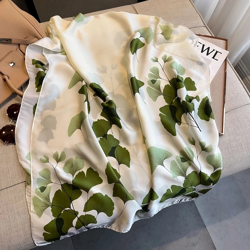 Women's Minimalist Streetwear Leopard Satin Printing And Dyeing Printing Scarf