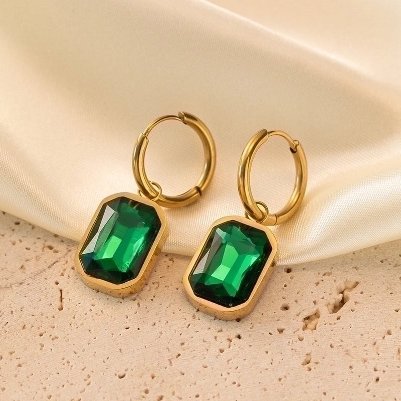 1 Pair Retro Classic Style Geometric Solid Color Plating Inlay 304 Stainless Steel Artificial Rhinestones 18K Gold Plated Drop Earrings