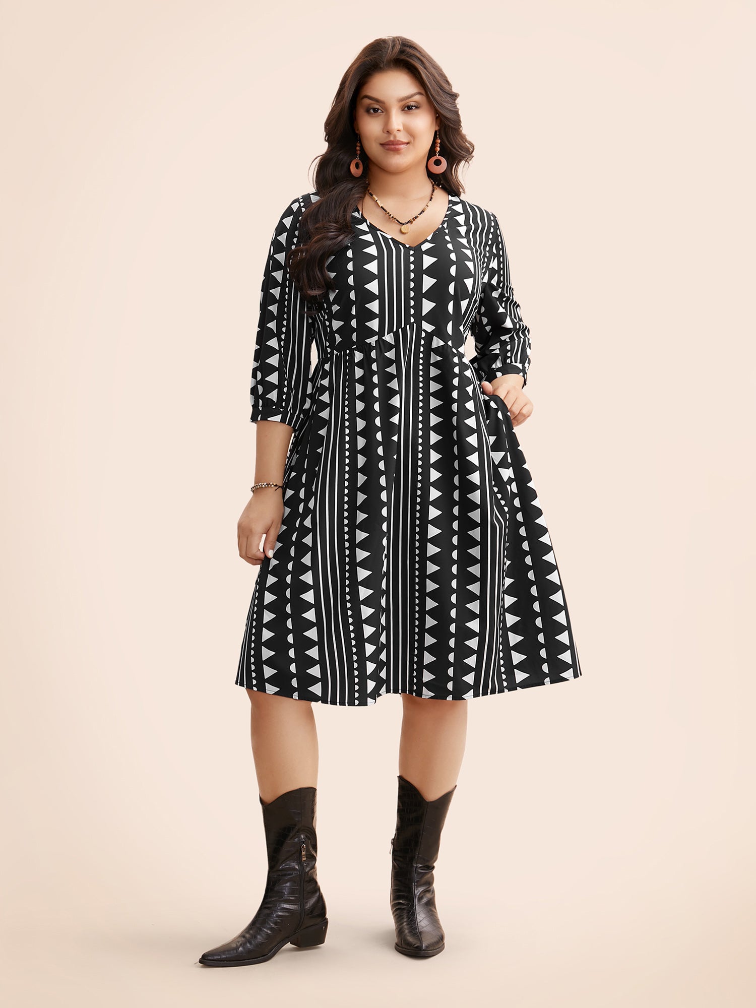 Geometric V Neck Lantern Sleeve Dress