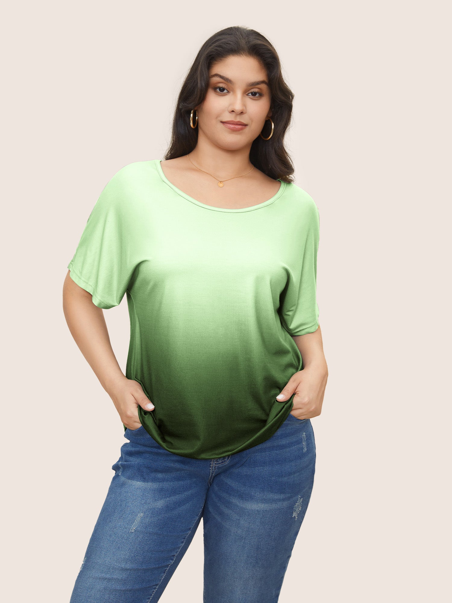 Ombre Round Neck Batwing Sleeve T-shirt