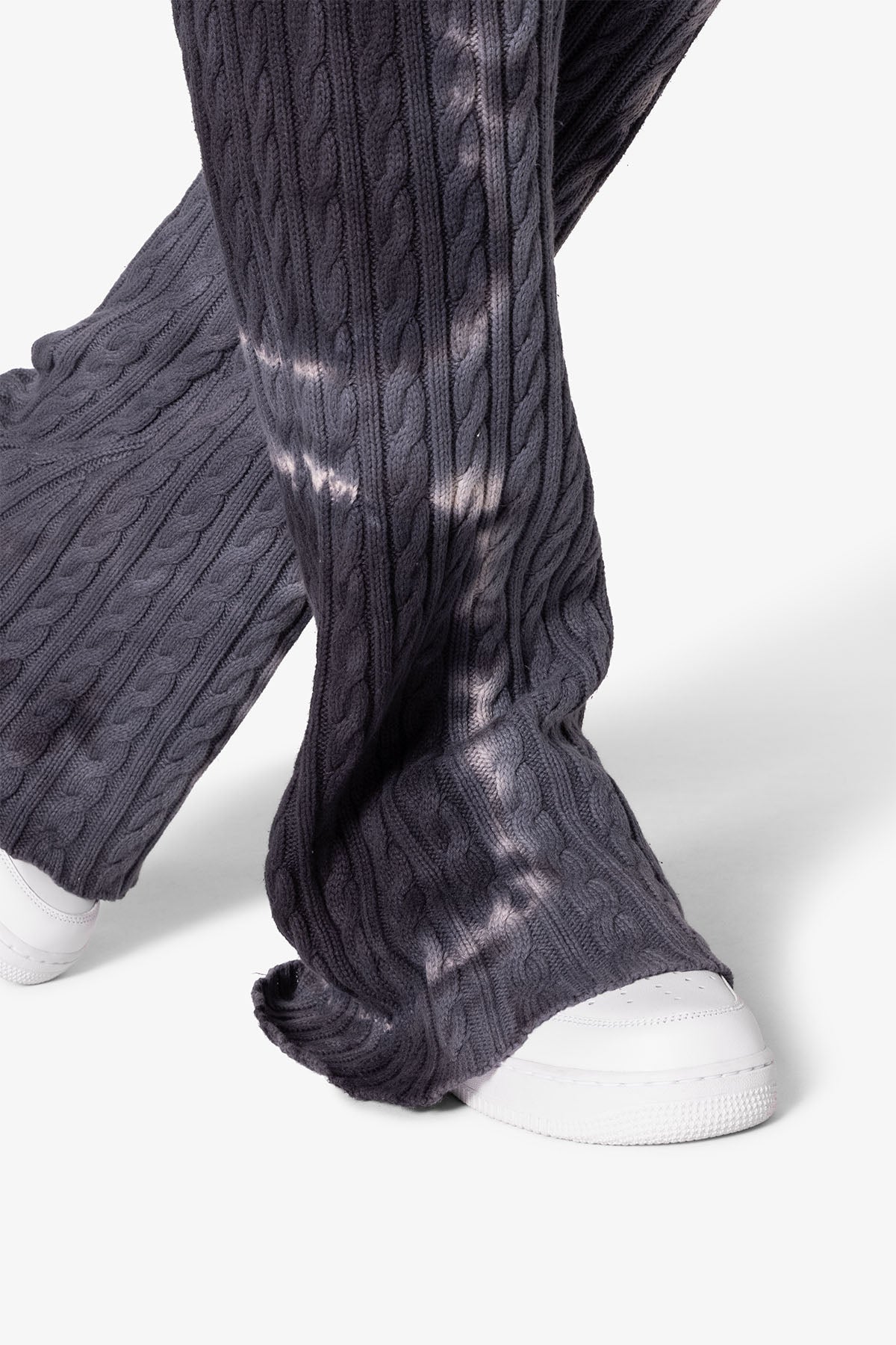 Tie Dye Cable Knit Sweatpants - Black