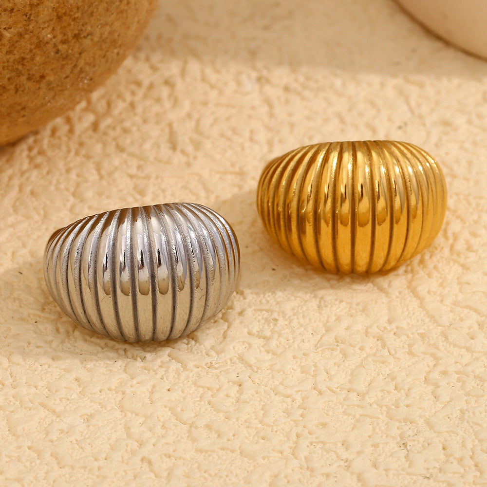 Fashionable Niche Design Personality Jewelry 316L Stainless Steel Plated 18K Gold High-Grade Fat Bread Ring