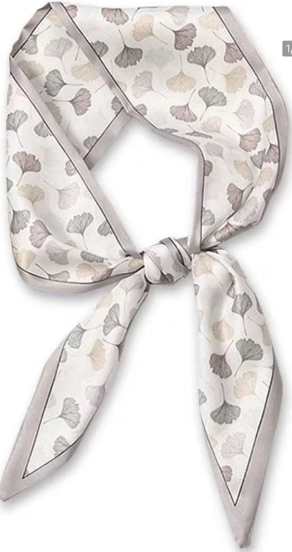 Women's Elegant Printing Polyester Silk Scarf