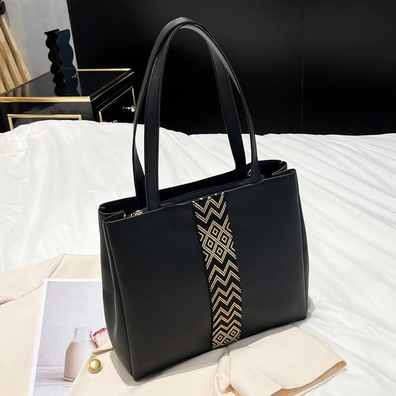 Women's Large Pu Leather Solid Color Vintage Style Classic Style Zipper Shoulder Bag