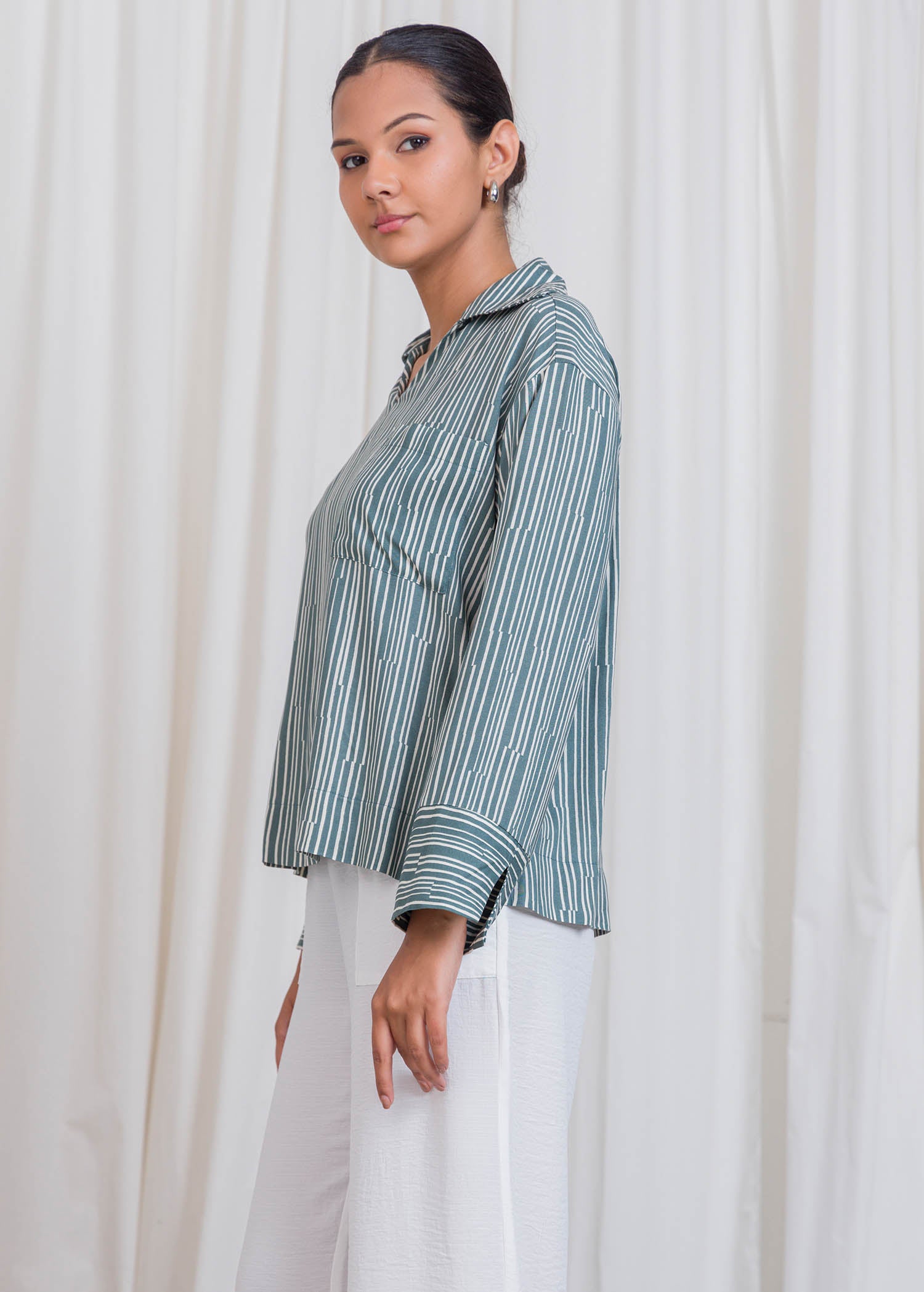 Wide Cuff Long Sleeve Blouse