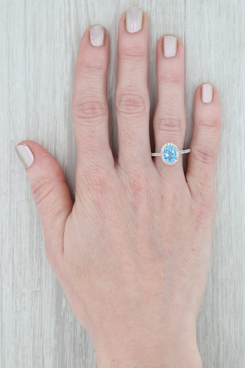 New 1.90ctw Oval Blue Topaz Diamond Halo Ring 14k White Gold Size 7.5