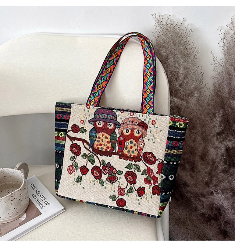 Women's Medium Canvas Animal Vacation Ethnic Style Square Zipper Tote Bag