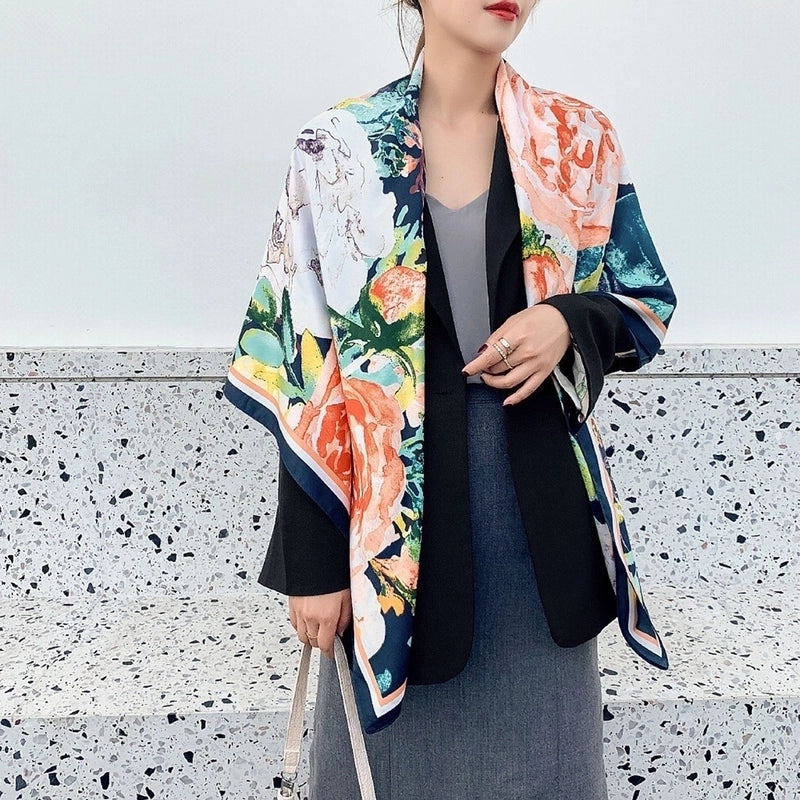 Women's Elegant Minimalist Plant Polyester Silk Scarf