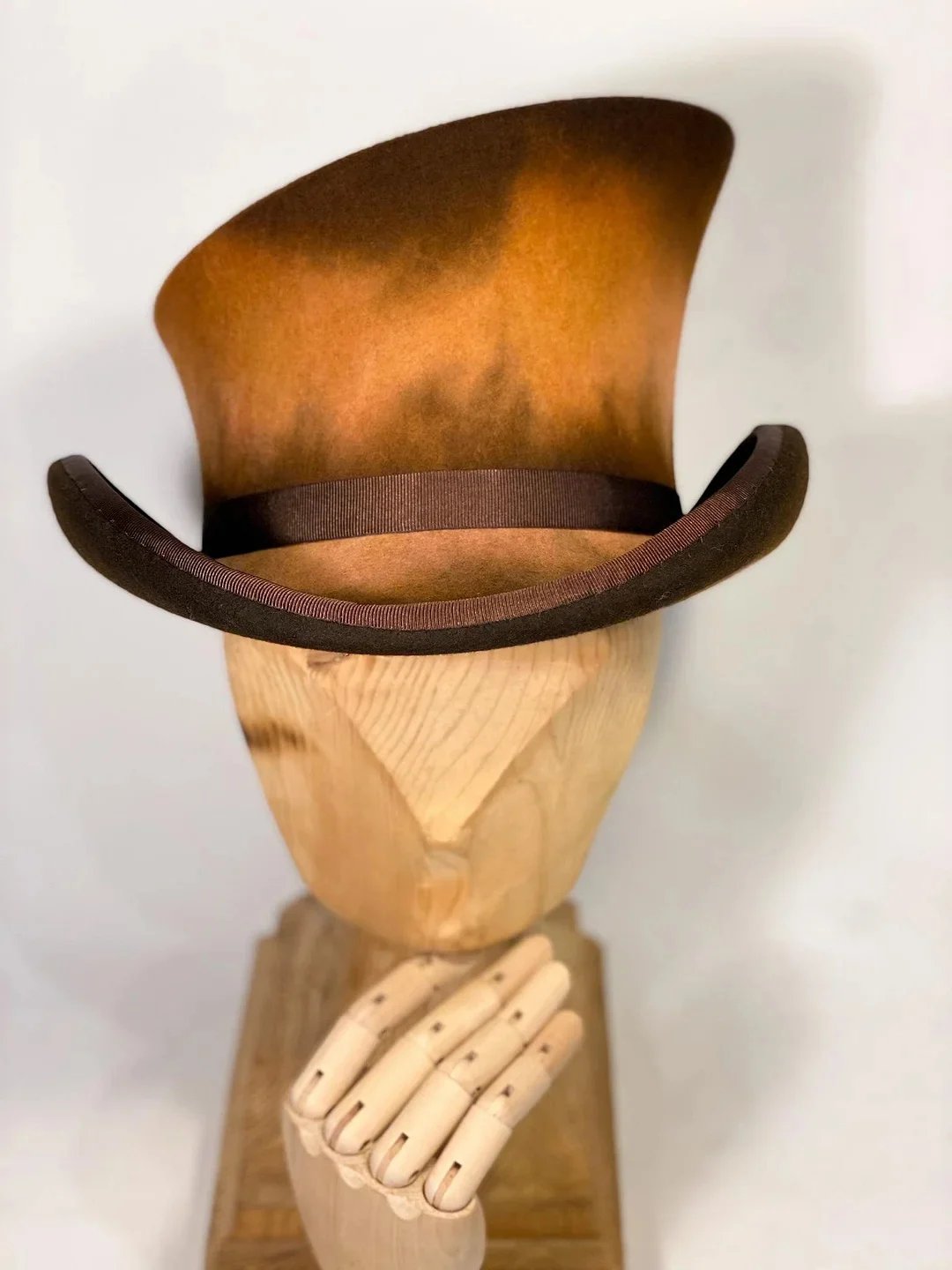 49% OFF - Asymmetric top hat