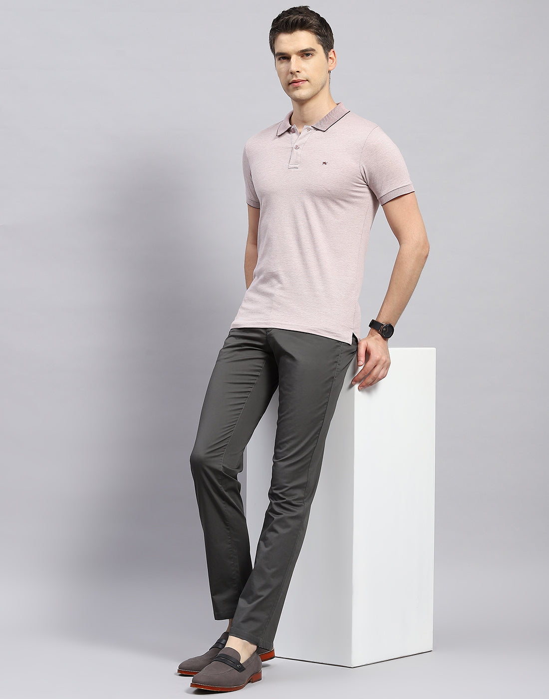 Men Olive Solid Regular Fit Trouser