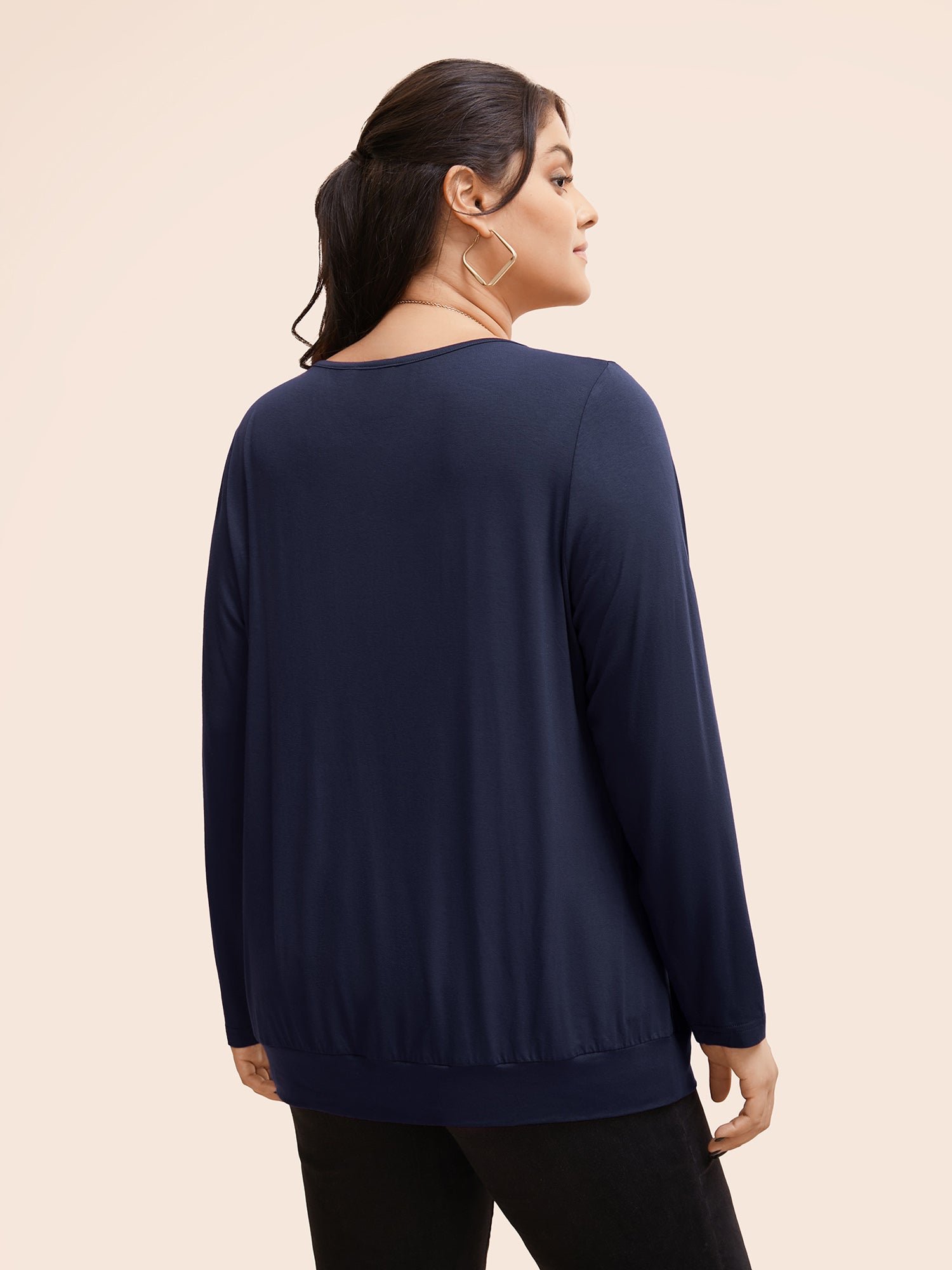 Plain Pleated Round Neck T-shirt