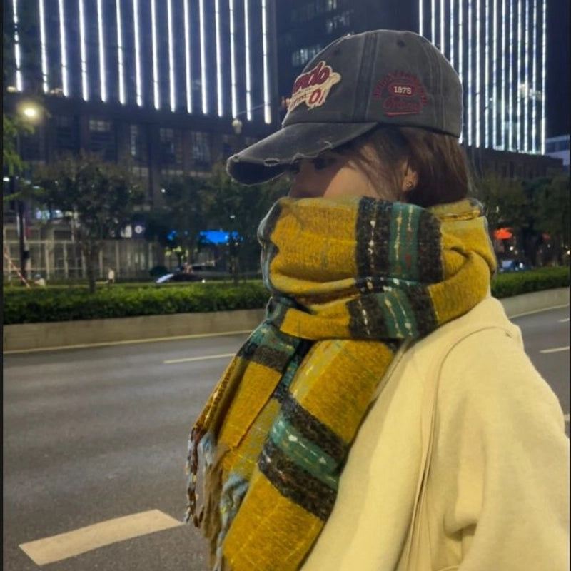 Unisex Sweet Stripe Polyester Knitting Scarf