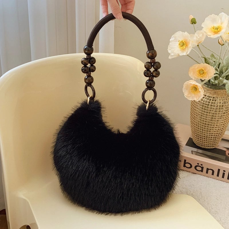 Women's Medium Plush Solid Color Classic Style Streetwear Pillow Shape Zipper Underarm Bag