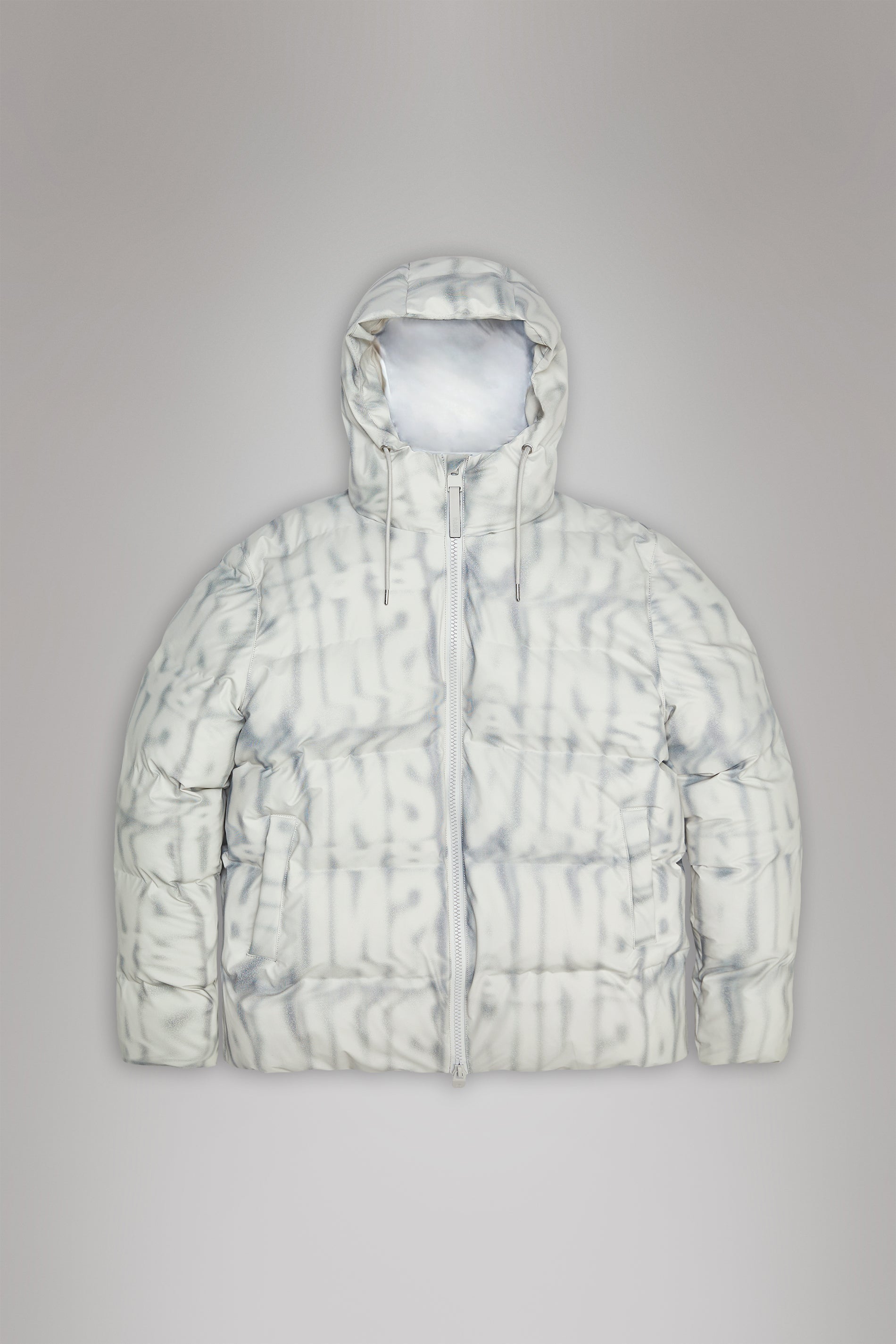 Puffer Jacket Spray