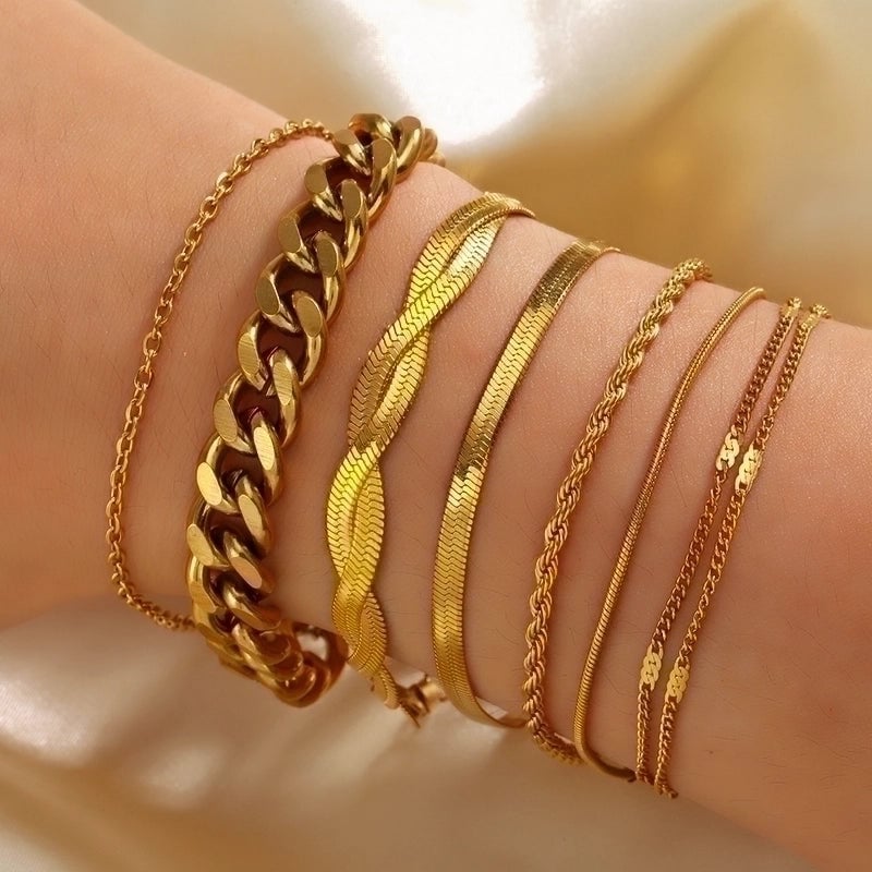 IG Style Minimalist Twist 304 Stainless Steel 18K Gold Plated Bracelets In Bulk