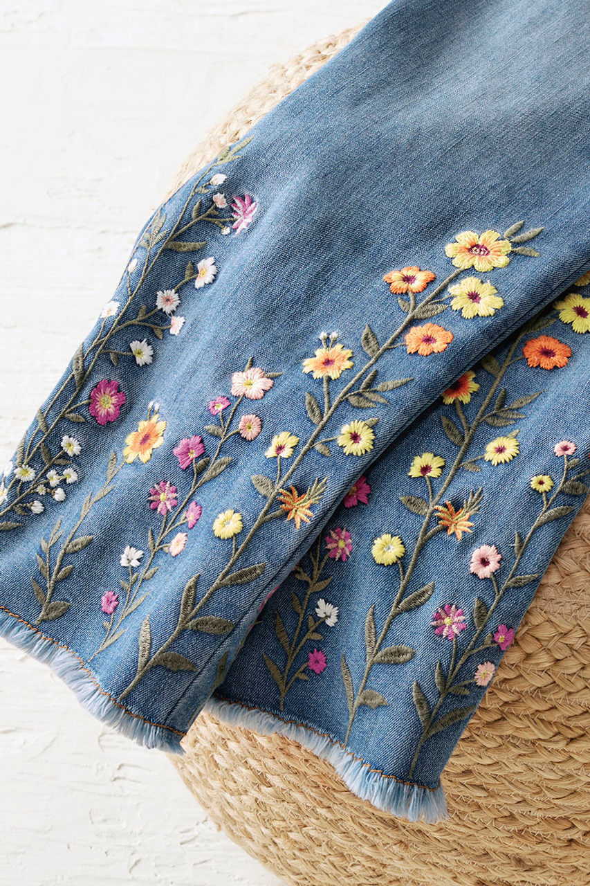 Wildflower Embroidered Cropped Jeans