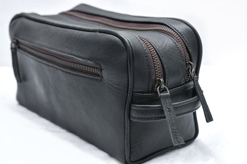 Twin Section Toiletry- Black