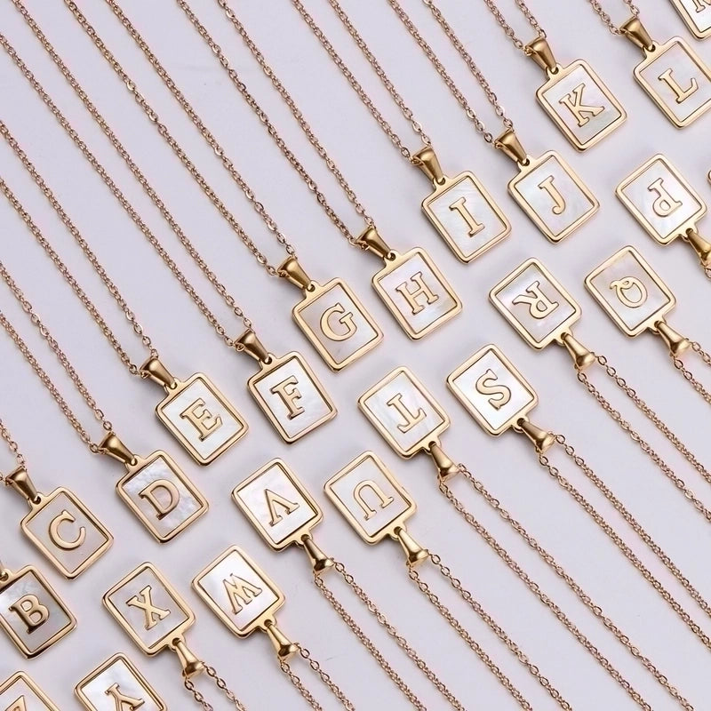 304 Stainless Steel 18K Gold Plated Minimalist Plating Letter Shell Pendant Necklace