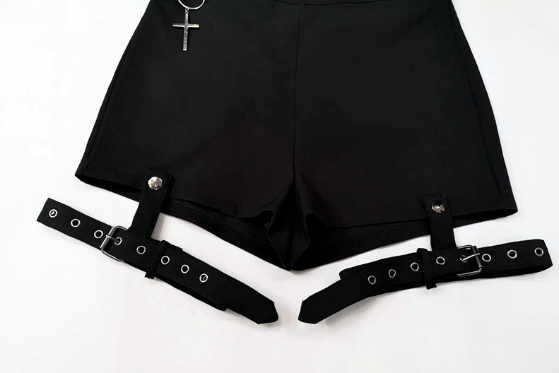 Dark punk short pants KF90167