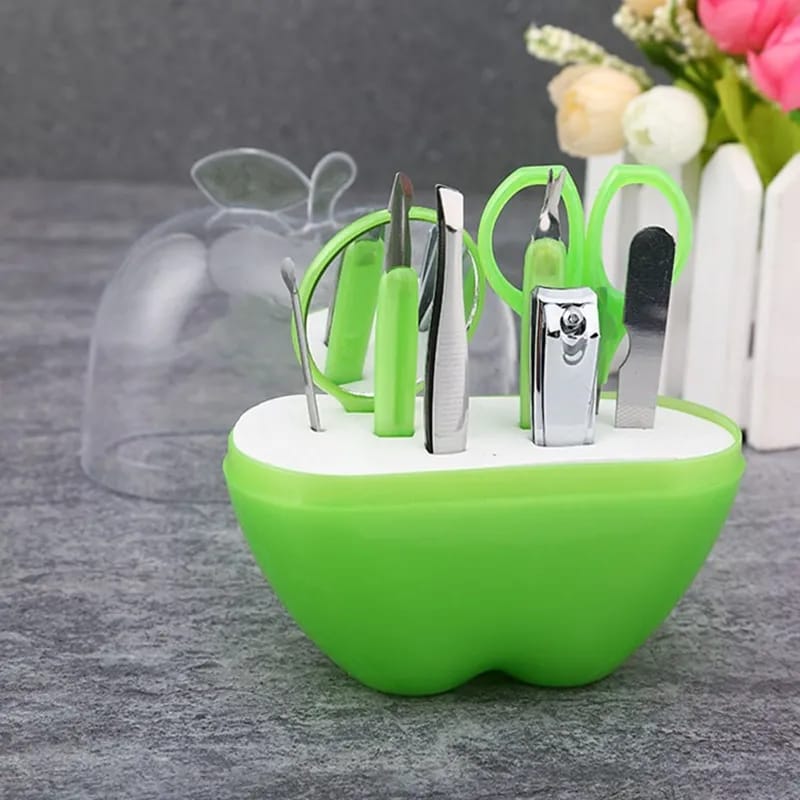 8 PIECES APPLE MANICURE KIT