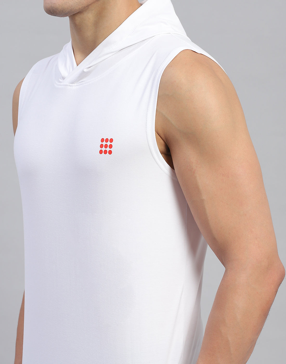 Men White Solid Hooded Sleeveless T-Shirt