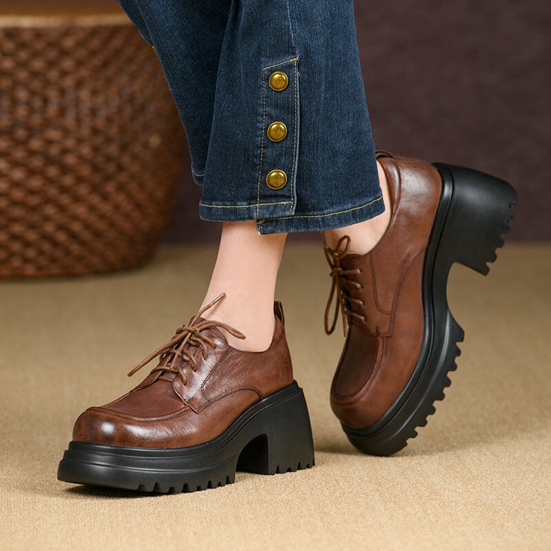 British Style 75mm Chunky Platform Leather Lace-Up Oxford Shoes in Black/Brown