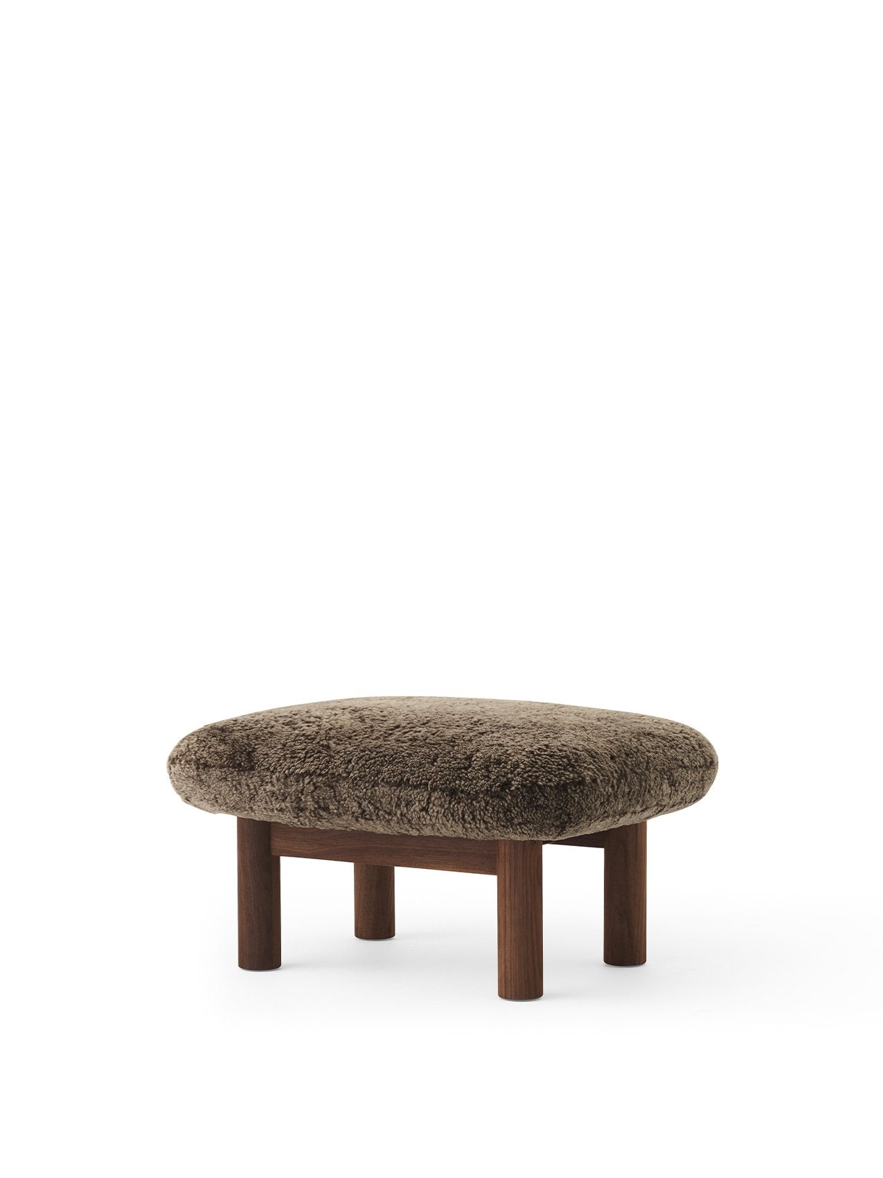 Brasilia Ottoman. Sheepskin