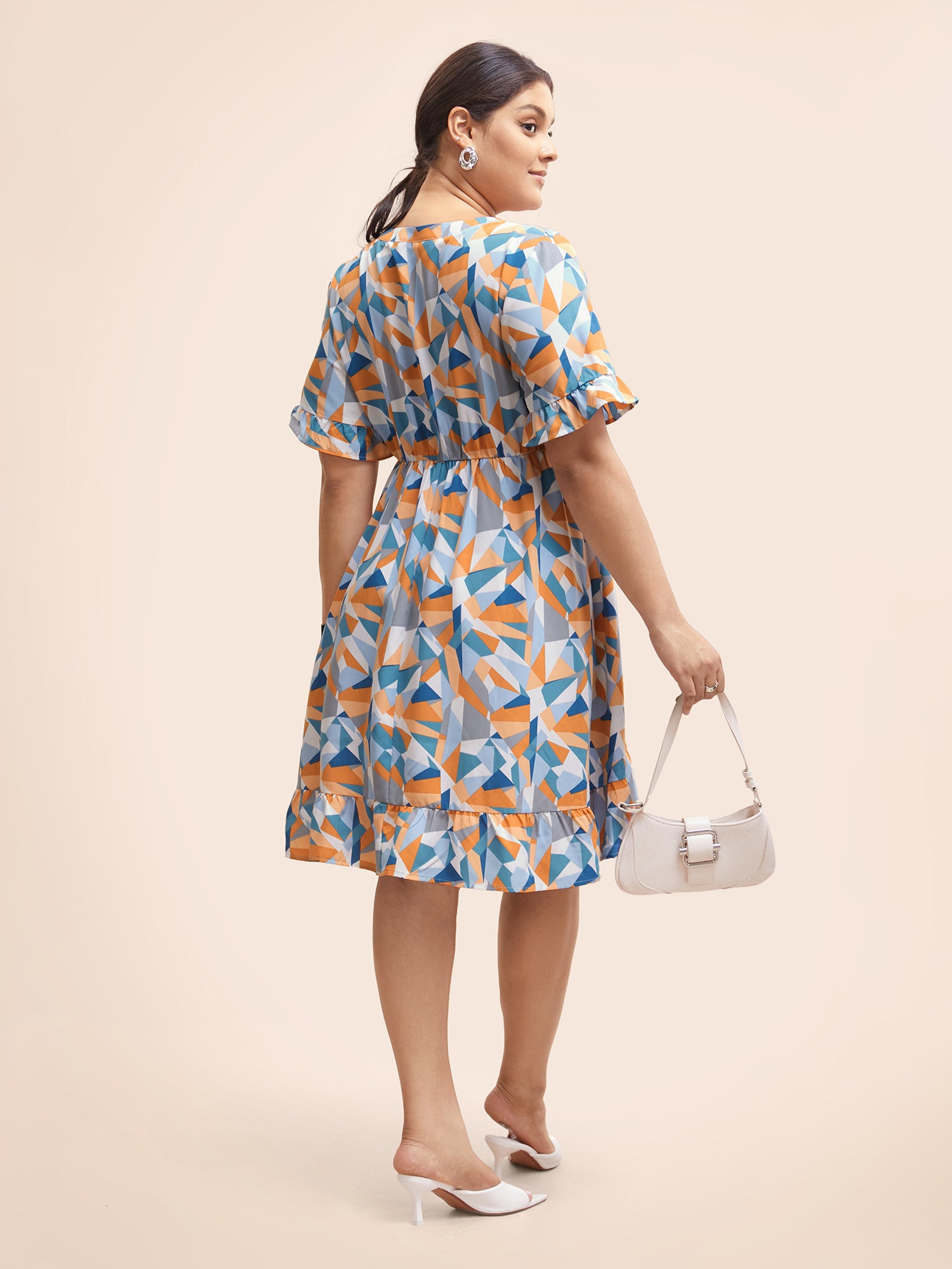 Colorblock Contrast Notched Ruffle Sleeve Dress