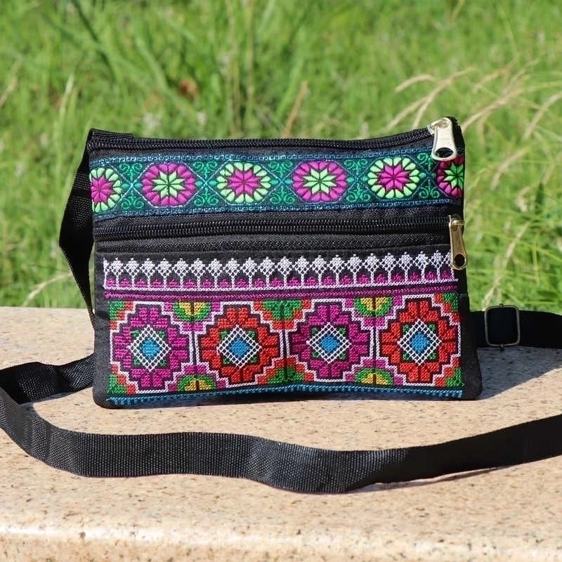 Women's Small Canvas Floral Vintage Style Square Zipper Shoulder Bag