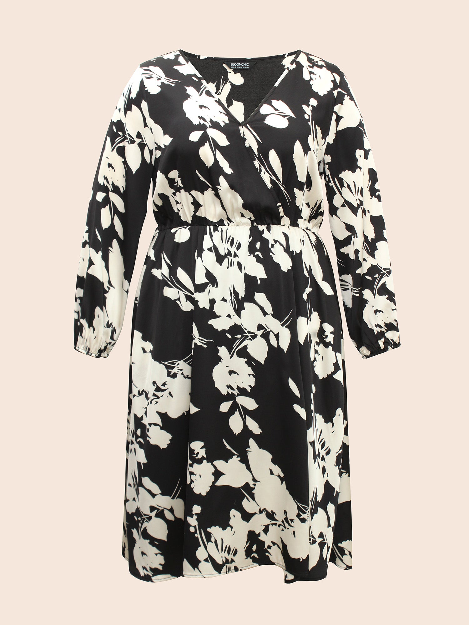 Overlap Collar Silhouette Floral Print Gathered Dress